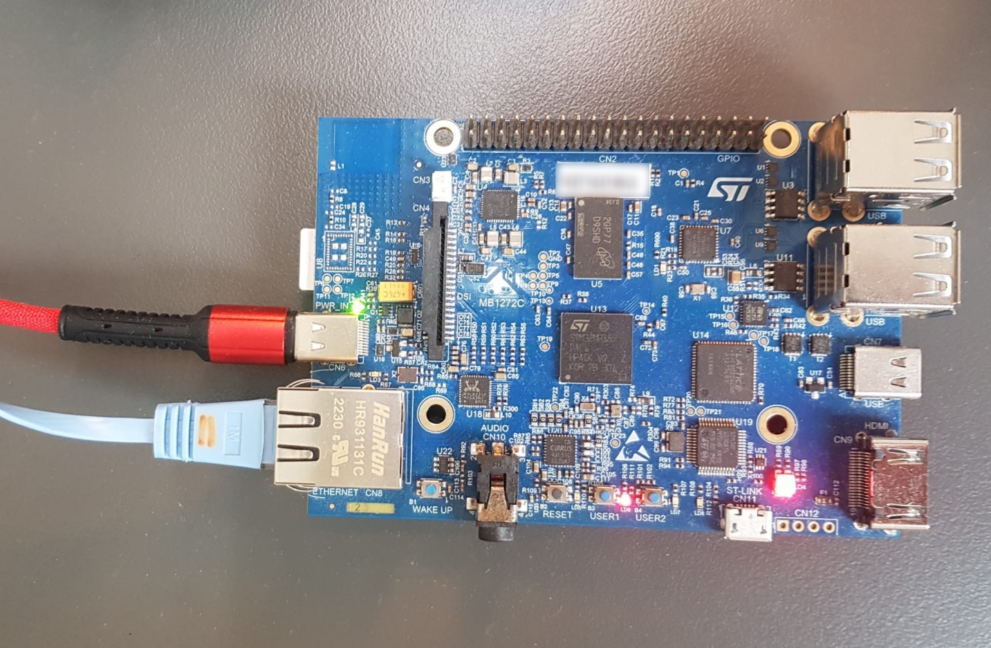 STM32MP157D-DK1 STM32MP157D-DK1